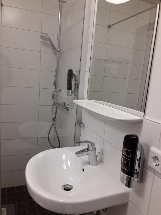 Gaestehaus Hansa Residence Hamburg-Harburg Buitenkant foto
